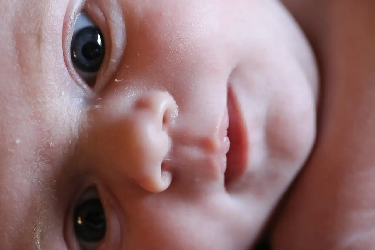 Fakten über blaue Augen: Herkunft, Genetik und Mythen